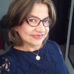 Meet your Posher, Ana milena